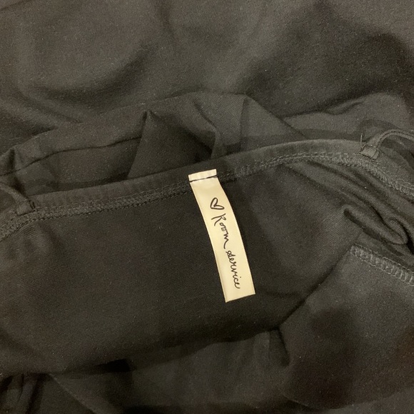 Little Black Dress - Mendocino Room Service Brand Size M - Picture 4 of 4